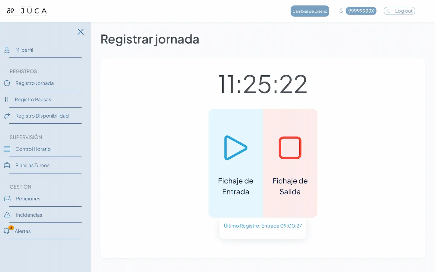 Captura de pantalla de la interfaz de CronoLabor mostrando la opción de Registrar Jornada del empleado con el reloj digital y botones de fichaje de entrada y salida.